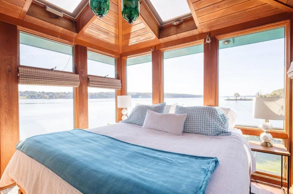 Hudson Riverfront Home Катскил Екстериор снимка